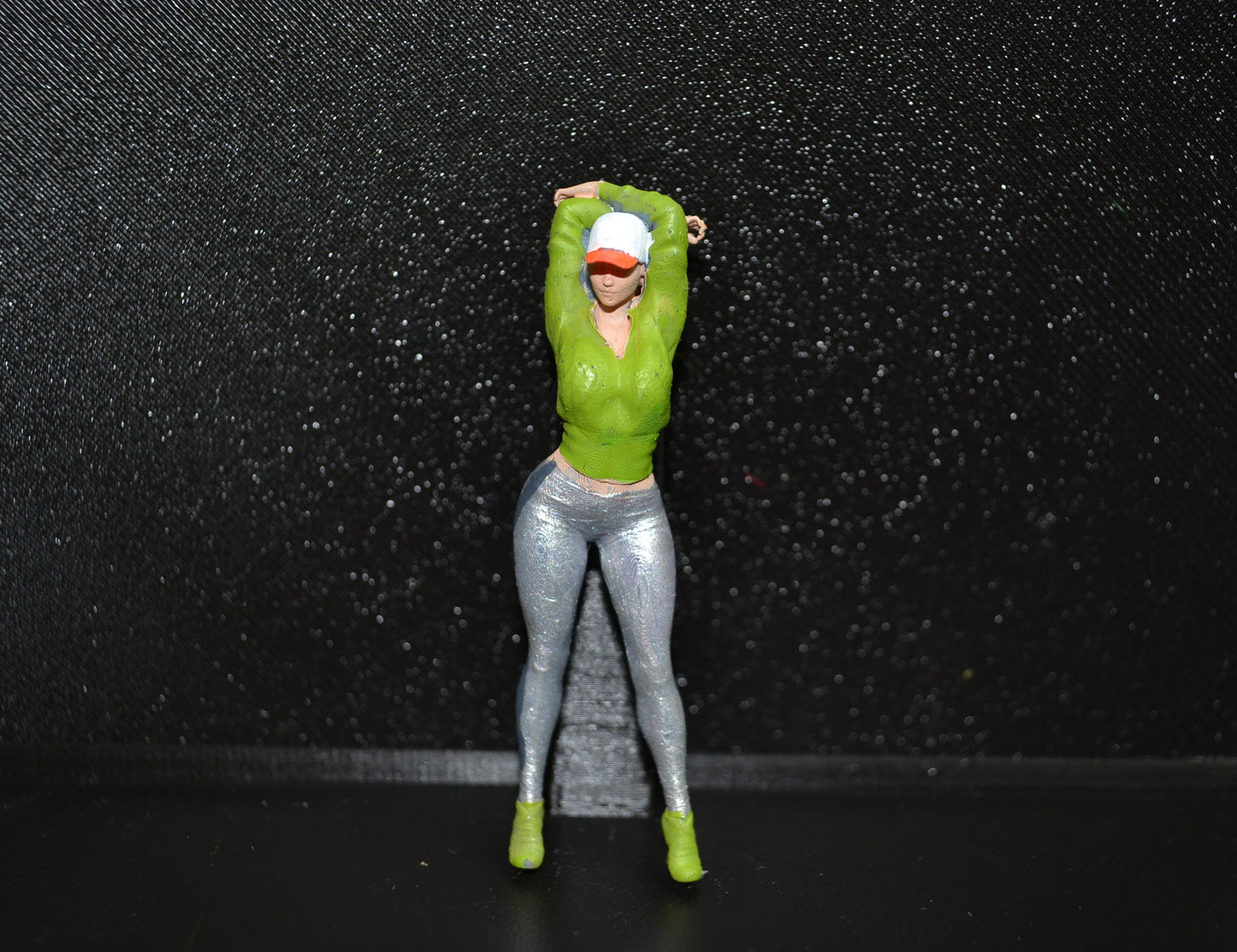 Boxenluder Lena 1:32