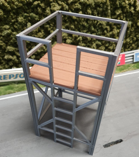 Kamera/Aussichtsturm Modern Bausatz 1:32 SKA132M