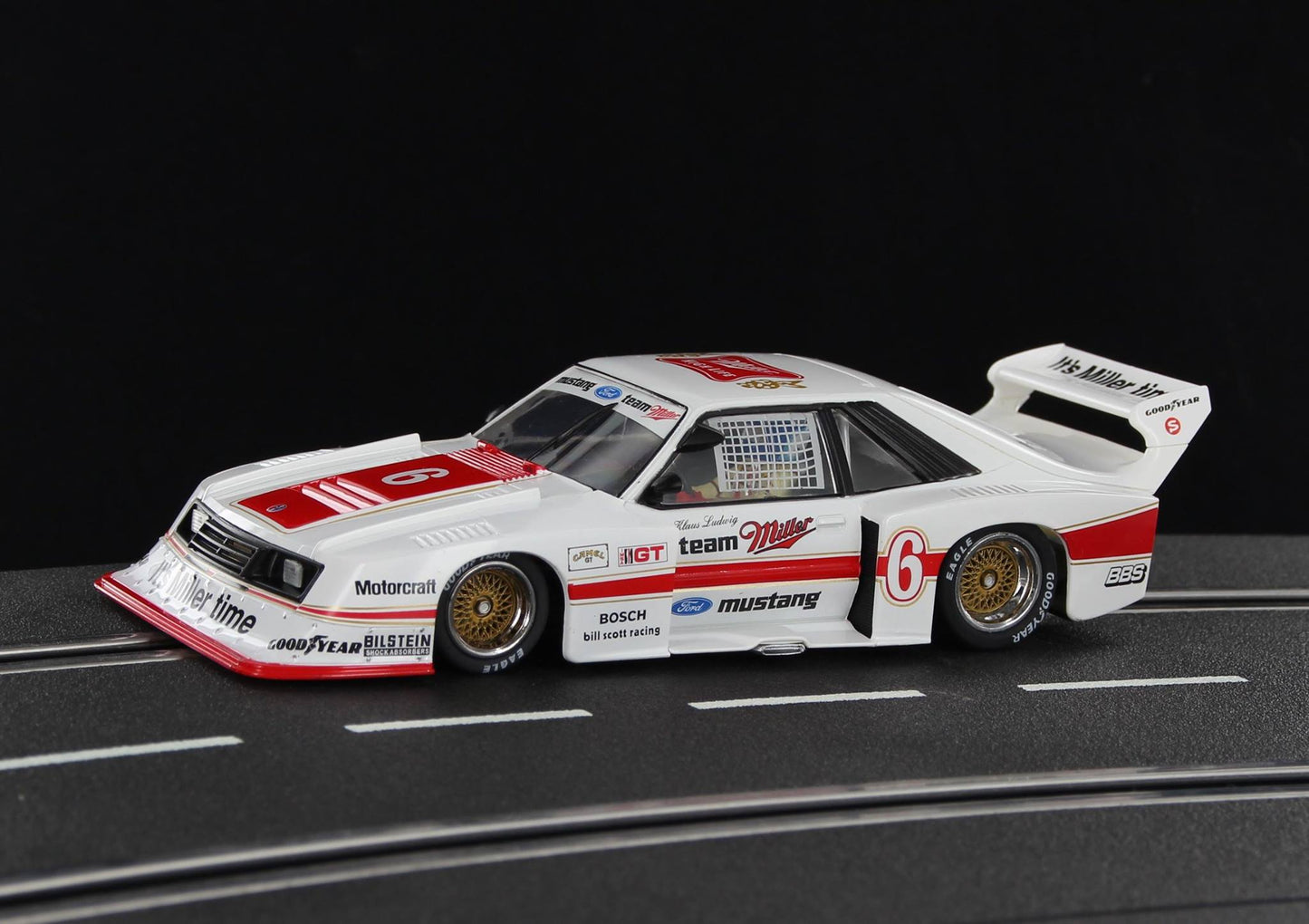 Sideways Ford Mustang Mid Ohio 1981 #6 SW46