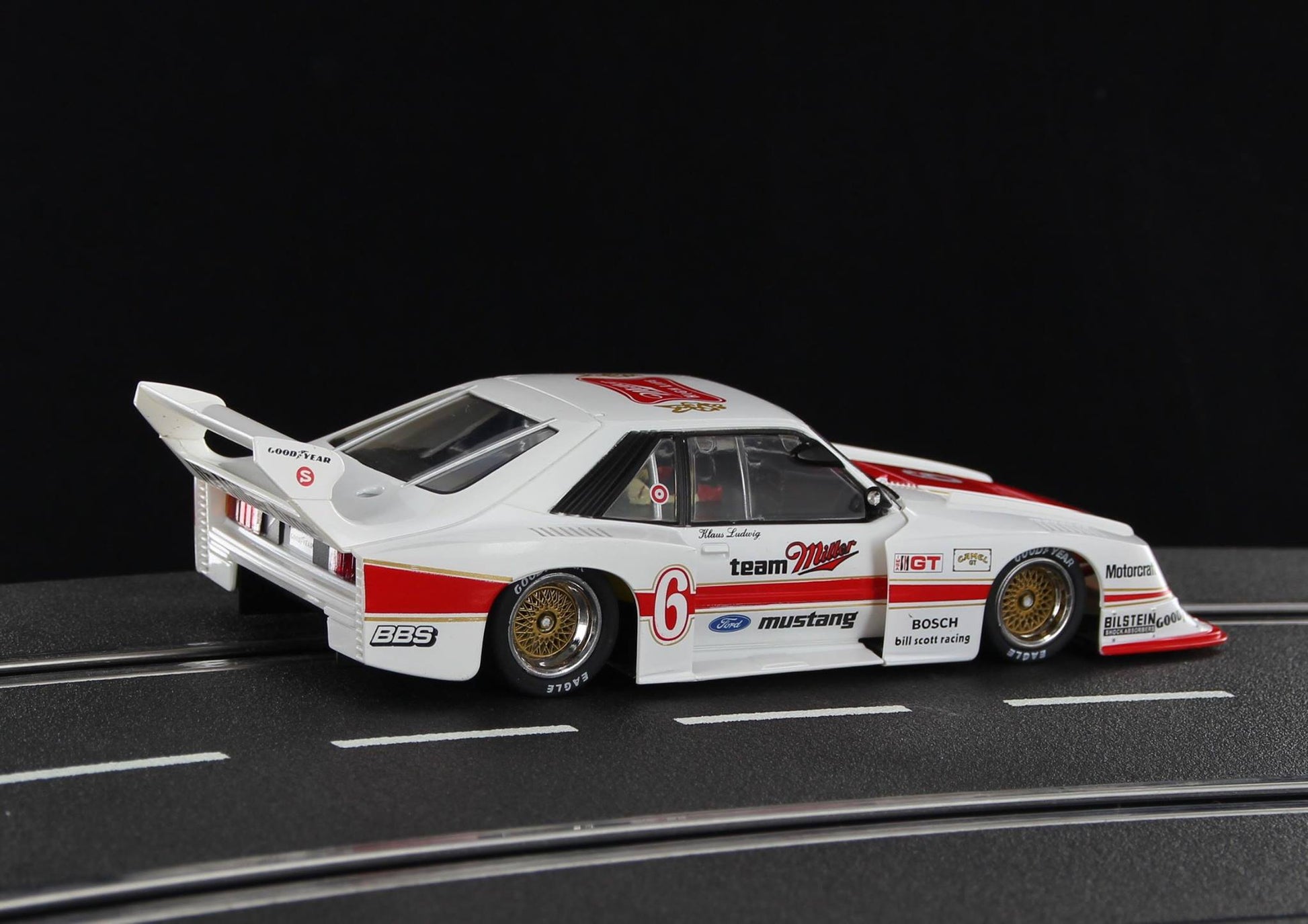Sideways Ford Mustang Mid Ohio 1981 #6 SW46